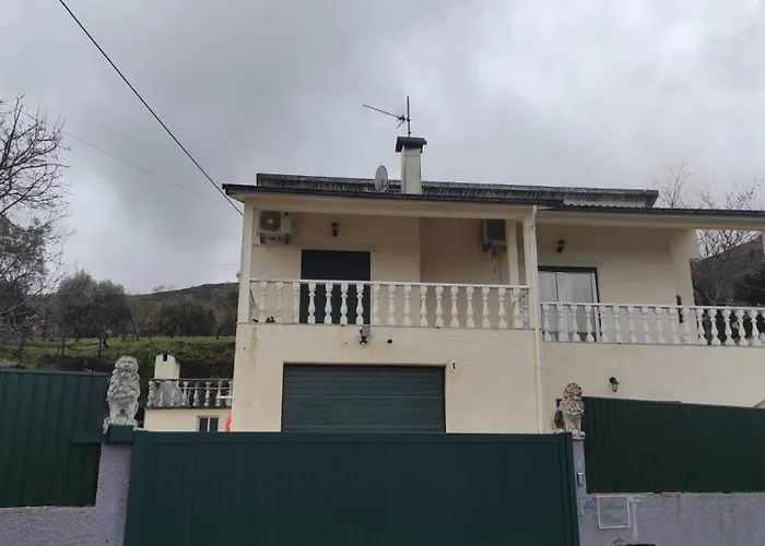 House Douro בית נופש פסו דה רגואה